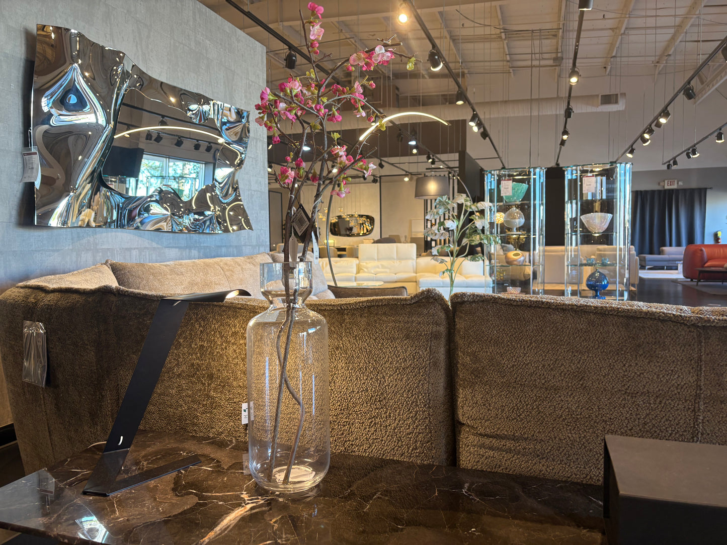 Artificial Cherry Blossom Branches w/ Glass Vase