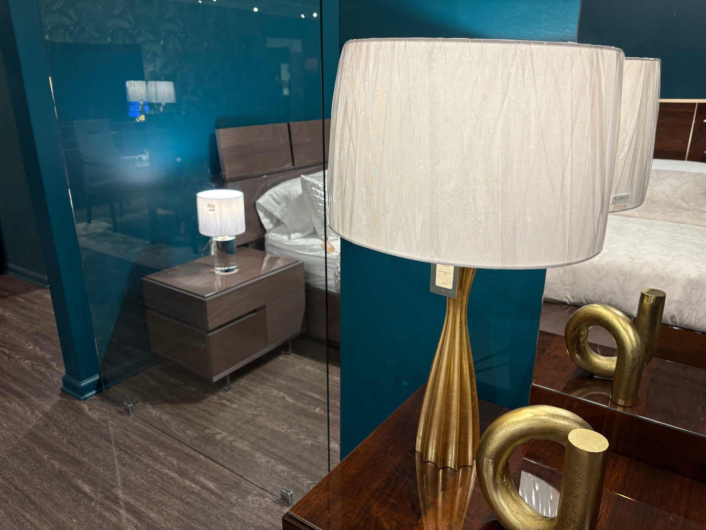 Slender Gold Table Lamp