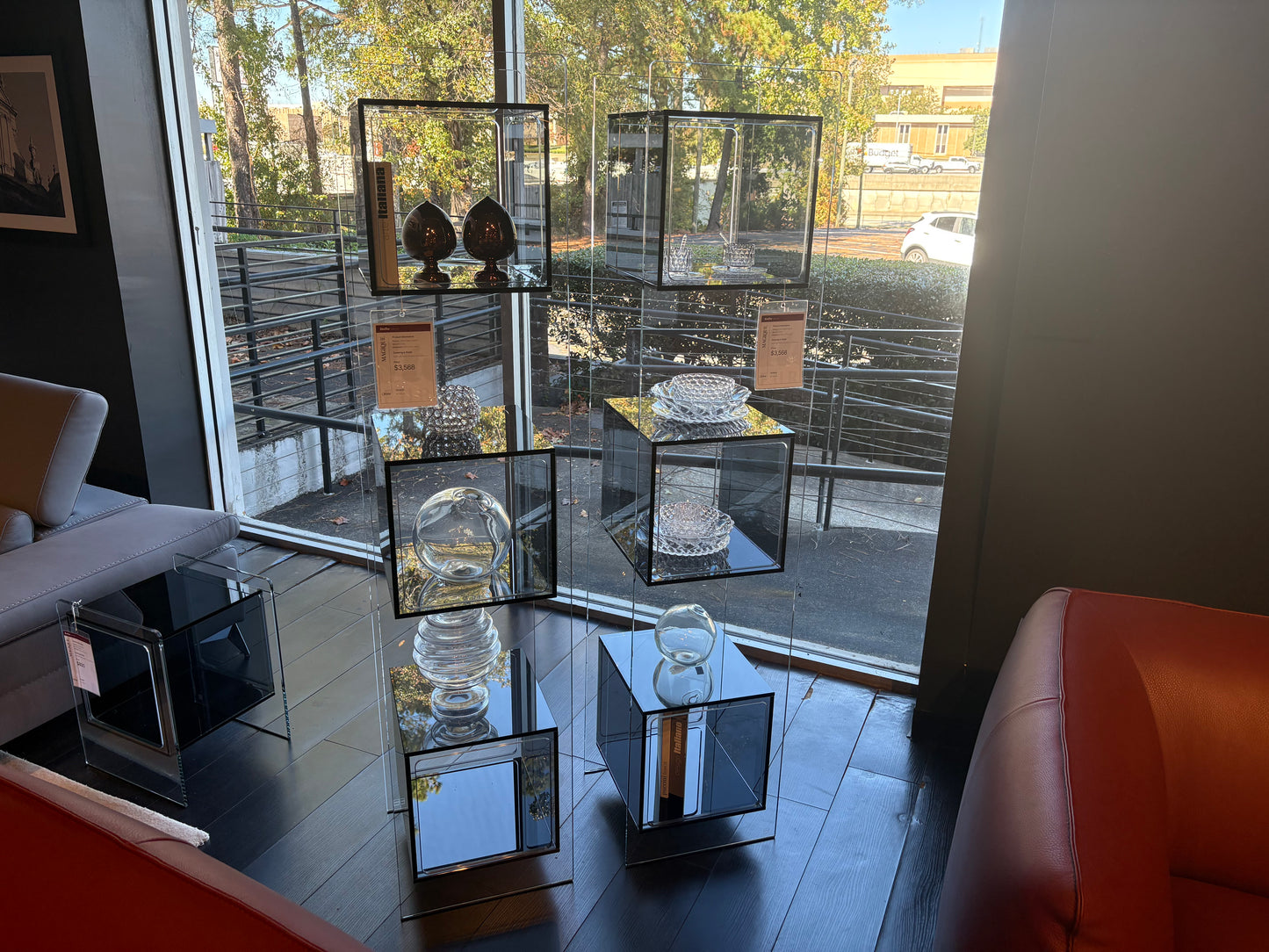 3 Tiered Glass Totem Display Cabinet